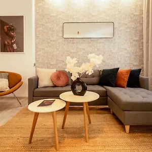 Ideal Stay: Spacious 2br Near Calea Victoriei Bucureşti